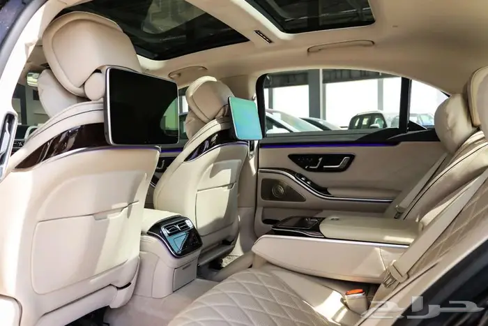 مرسيدس S580 AMG موديل 2022 عداد 65 الف كم 18
