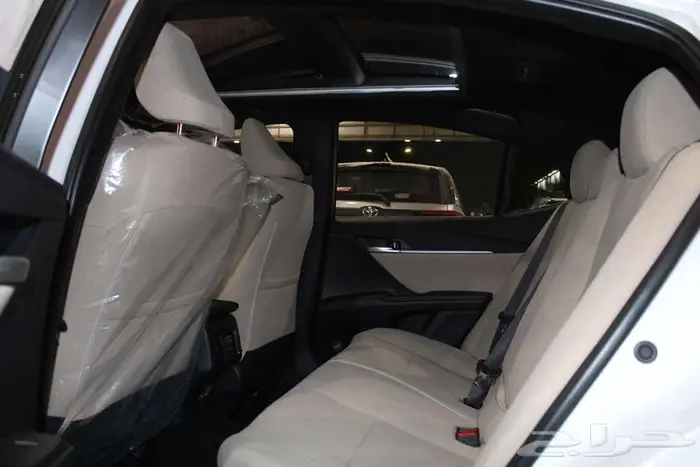 تويوتا كامري LE هايبرد 2025 9