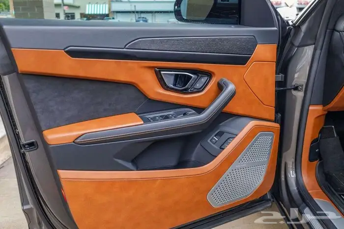 لامبورجيني اوروس 2021 26