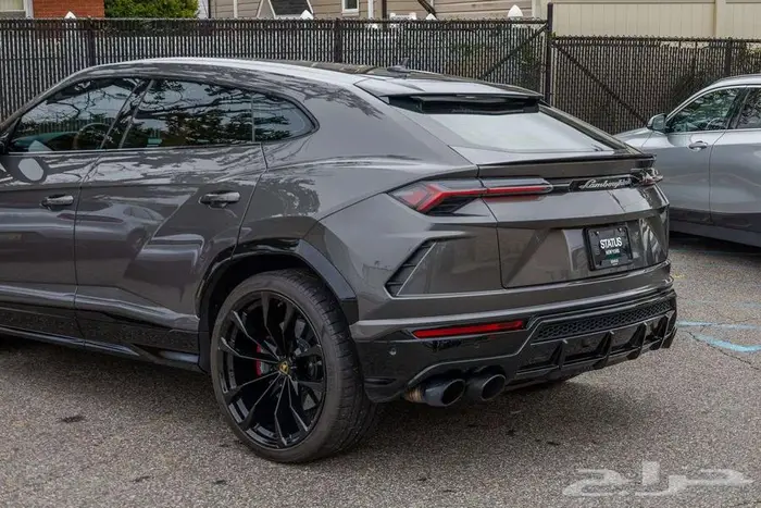 لامبورجيني اوروس 2021 11