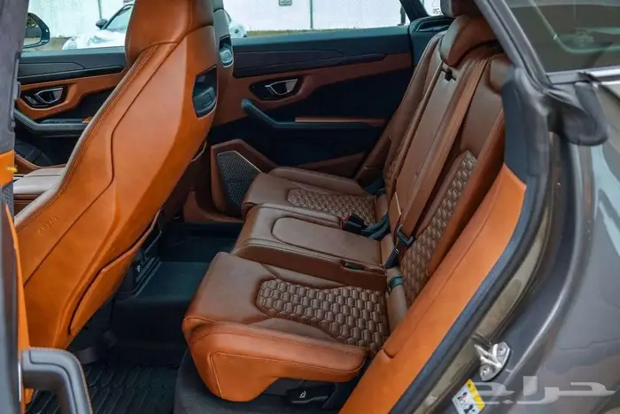 لامبورجيني اوروس 2021 52