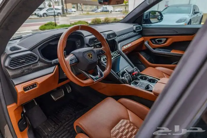 لامبورجيني اوروس 2021 30