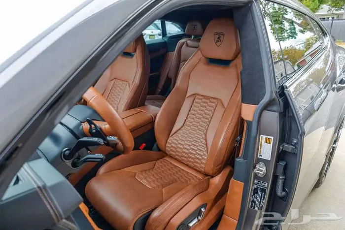 لامبورجيني اوروس 2021 28