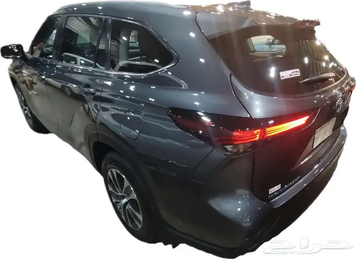 هايلاندر GLE هايبرد مستعملة موديل 2024 حبه فقط 13