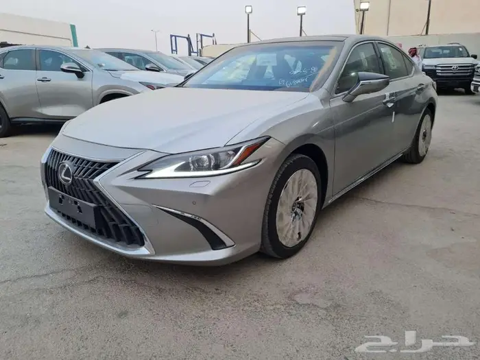 لكزس ES 350 CC موديل 2025 - سعودي 0