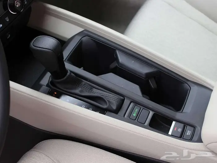 هوندا اكورد LX ستاندر 2025 عبدالله هاشم 10