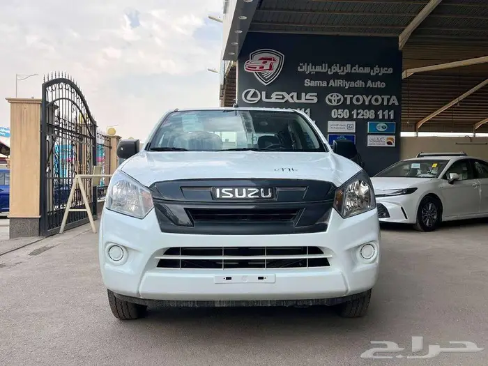 ايسوزو دي ماكس غمارتين ستاندرد موديل 2025 صادر لوحات اقل سعر 0