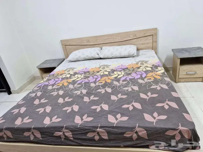 أثاث وأجهزة منزلية للبيع حالة ممتازة 37