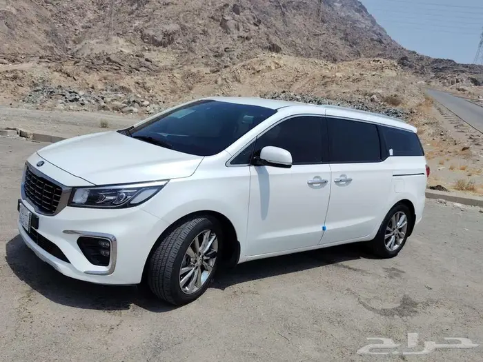 KIA carnival full option diesel 2020 35