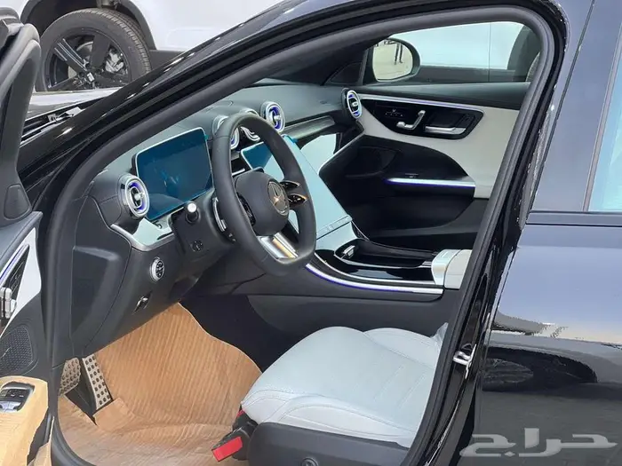 مرسيدس C200 2025 سعودي جفالي 8