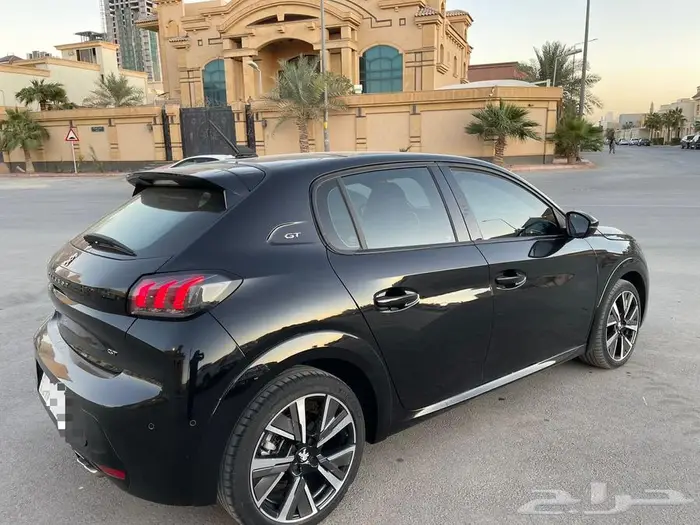 بيجو 208 2023 GT اعلى فئه PEUGEOT 3