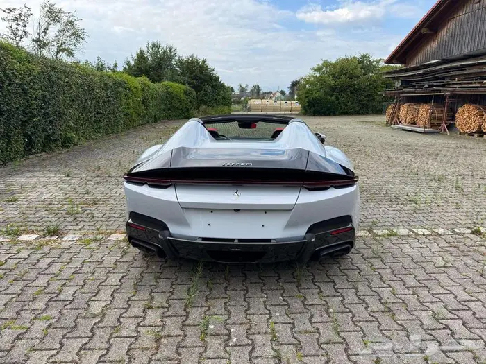 فيراري 12 سلندري Ferrari 12Cilindri 21