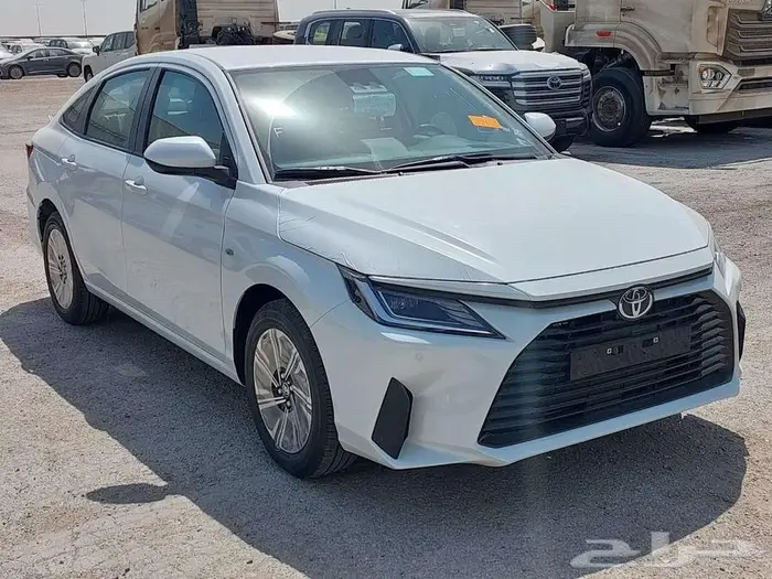 تويوتا يارس واى بلس بنزين موديل 2026 0