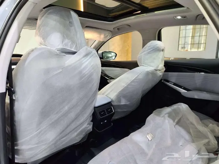 جيلي بريفيس نص فل 2025 21