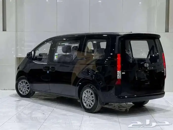 هيونداي ستاريا 9 و11 راكب-اقل سعر كاش وتمويل-هدية 14