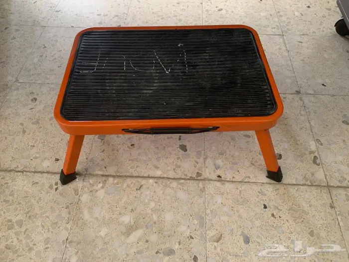 طاوله صغيره 0