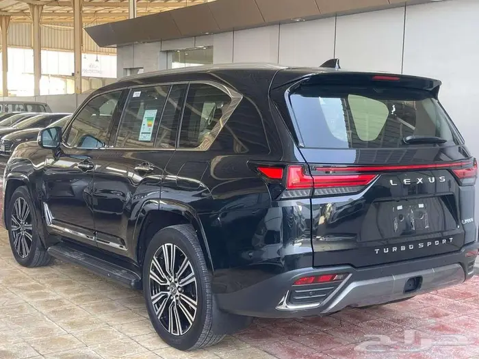 لكزس LX600 موديل20225 خليجي BB 31