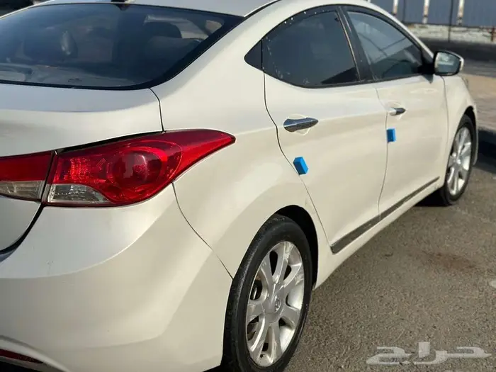 هونداي النترا 2013 فتحة سقف 2