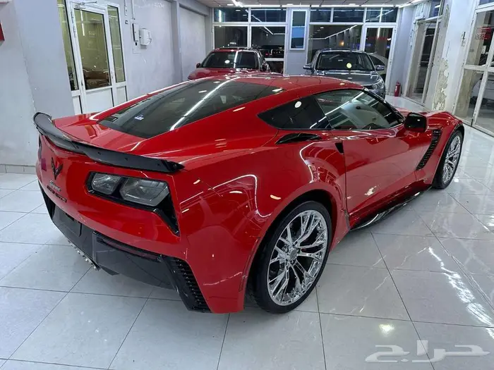كورفيت Z06 خليجي 2019 بحالة نادرة من النظافة 18