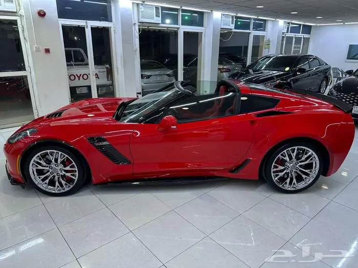 كورفيت Z06 خليجي 2019 بحالة نادرة من النظافة 13