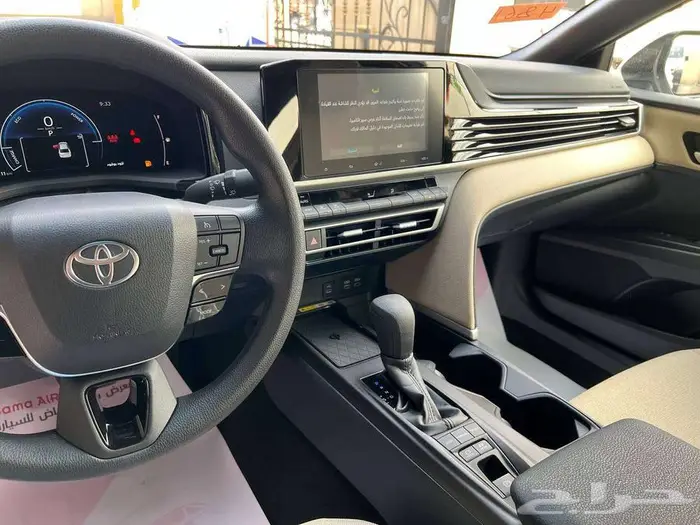 كامري أستاندر E هايبرد 2025 متاح اقساط و كاش 6