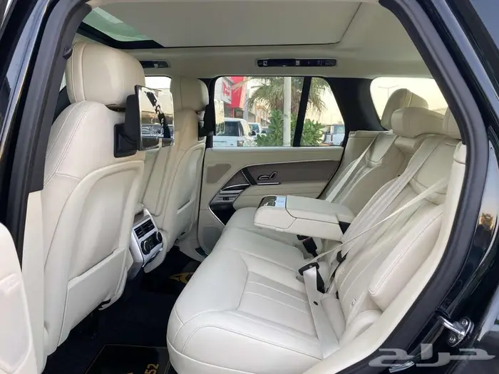 لاندروفر رينج روفر HSE V8 2025 7