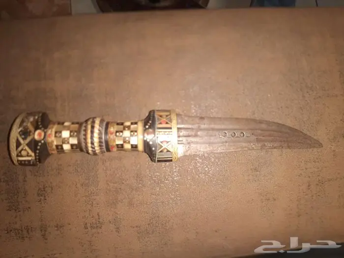 خنجر قديم للبيع 0