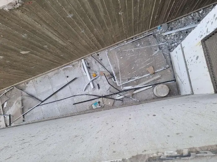 خردة سكراب حديد و شبك بقلاوة وسلم بلك 8