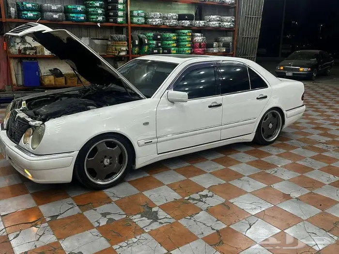مرسيدس AMG 1