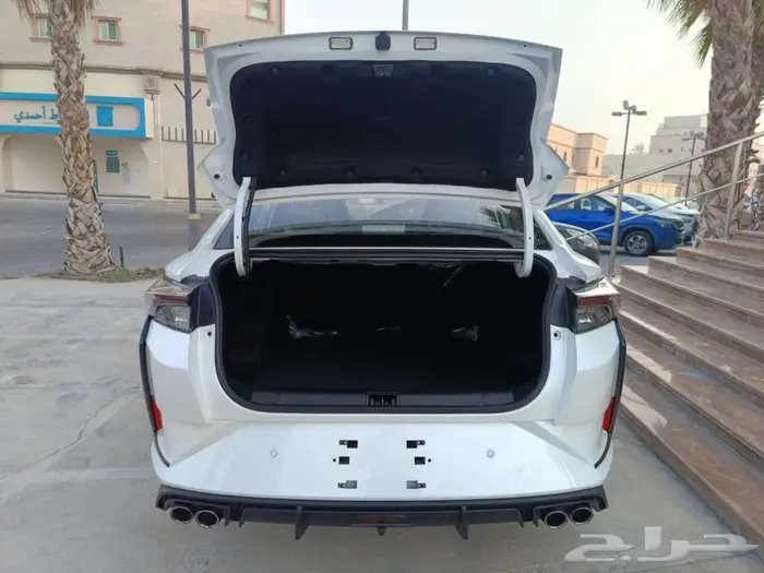 دونج فينج شاين E3 فل كامل 2025 8