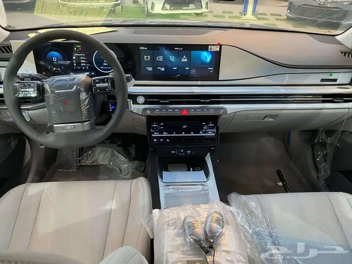 هيواندي ازيرا 2026 خليجي كلاسيك 6 سلندر (اصفار) 7