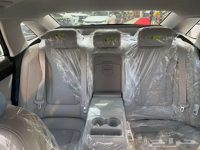 هيواندي ازيرا 2026 خليجي كلاسيك 6 سلندر (اصفار) 16