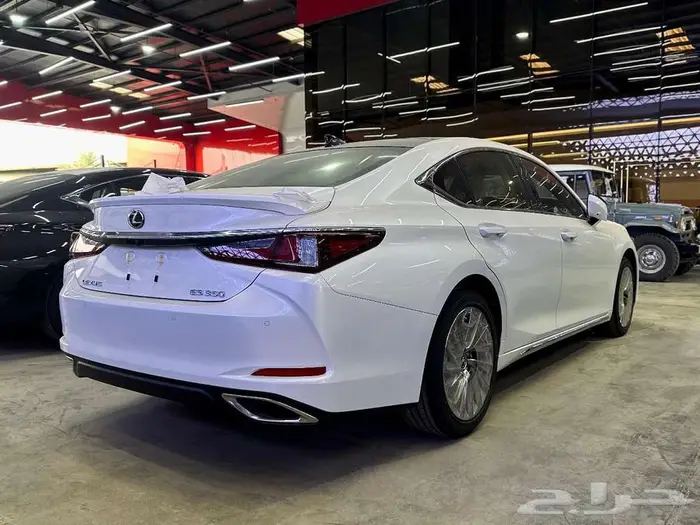 لكزس ES 350 CC 3