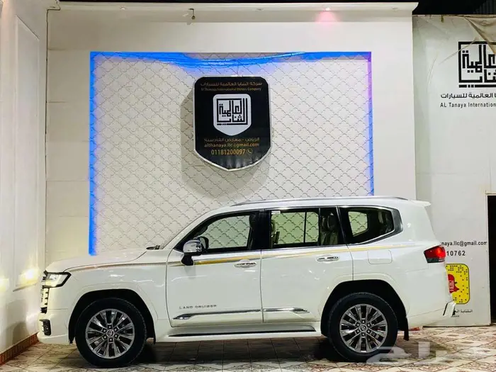 لاندكروزر VXR فل كامل موديل 2022 4