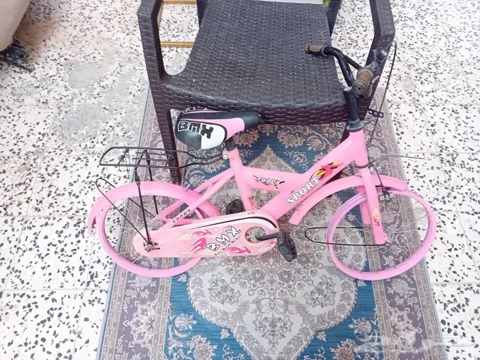 سيكل بدون كفرات ولا لساتك بلون وردي 0