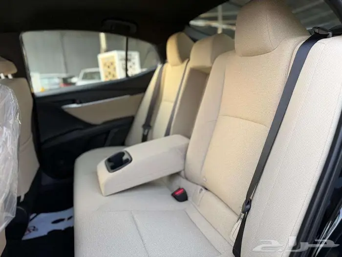 تويوتا كامري E بنزين استاندر 2025 سيارتك الشبابية بقسط ميسر 23