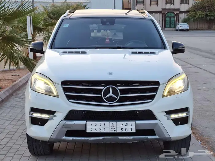 مرسيدس ام ال 350 بحاله ممتازة 7