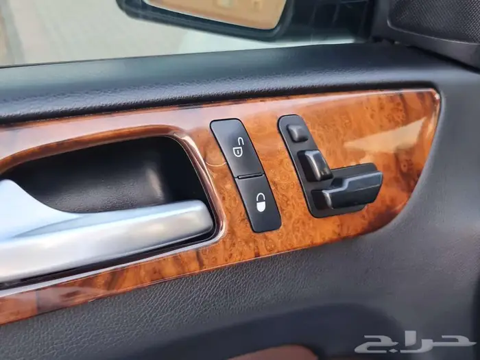 مرسيدس ام ال 350 بحاله ممتازة 19