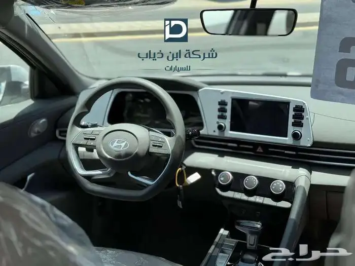 هيونداي اللنترا سمارت 2026 خليجي لدى شركة ابن ذياب للسيارات 2