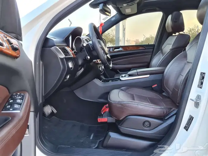 مرسيدس ام ال 350 بحاله ممتازة 24