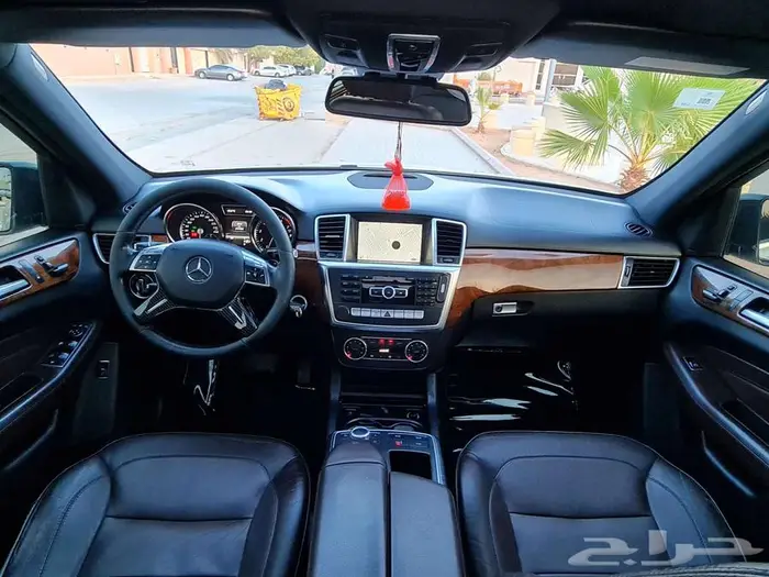 مرسيدس ام ال 350 بحاله ممتازة 10