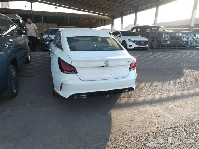 ام جي 2024 نص فل كاش وتقسيط 7