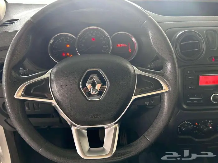 رينو دوكر فان بنزين 2020 6