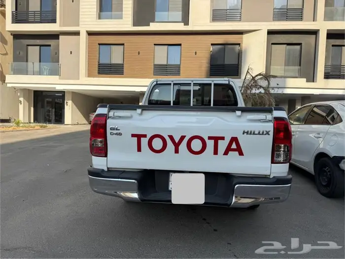 هايلكس ديزل 2022 بدون دبل قزاز كهرب 1