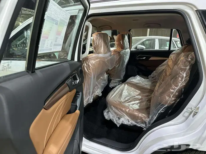 ايسوزو ام يو اكس فل كامل بدون دبل 2023- M U X 10