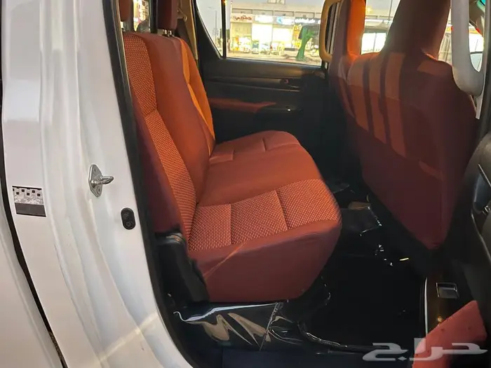 هايلكس 2019 نضيفة جدا 14