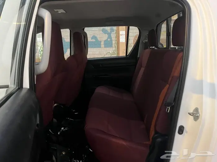 هايلكس 2019 نضيفة جدا 15