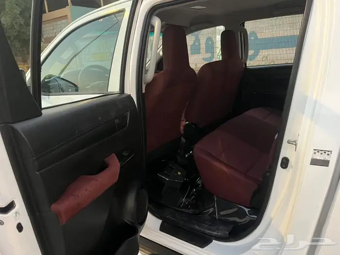 هايلكس 2019 نضيفة جدا 26