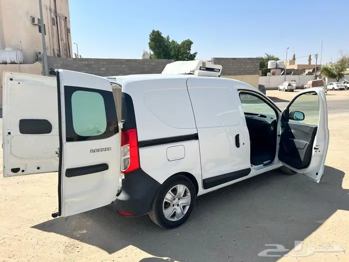 رينو دوكو 2018 ماكينه استيراد مستعمل بحاله الزيرو 2022 4