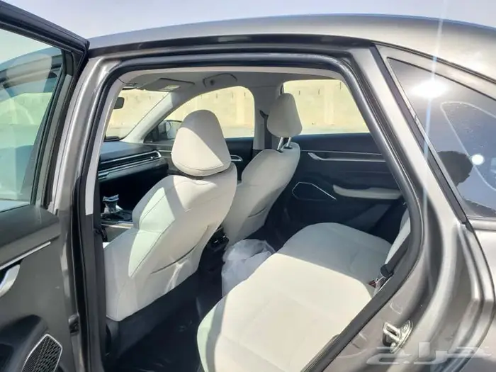 جيلي اميجراند 2024 9